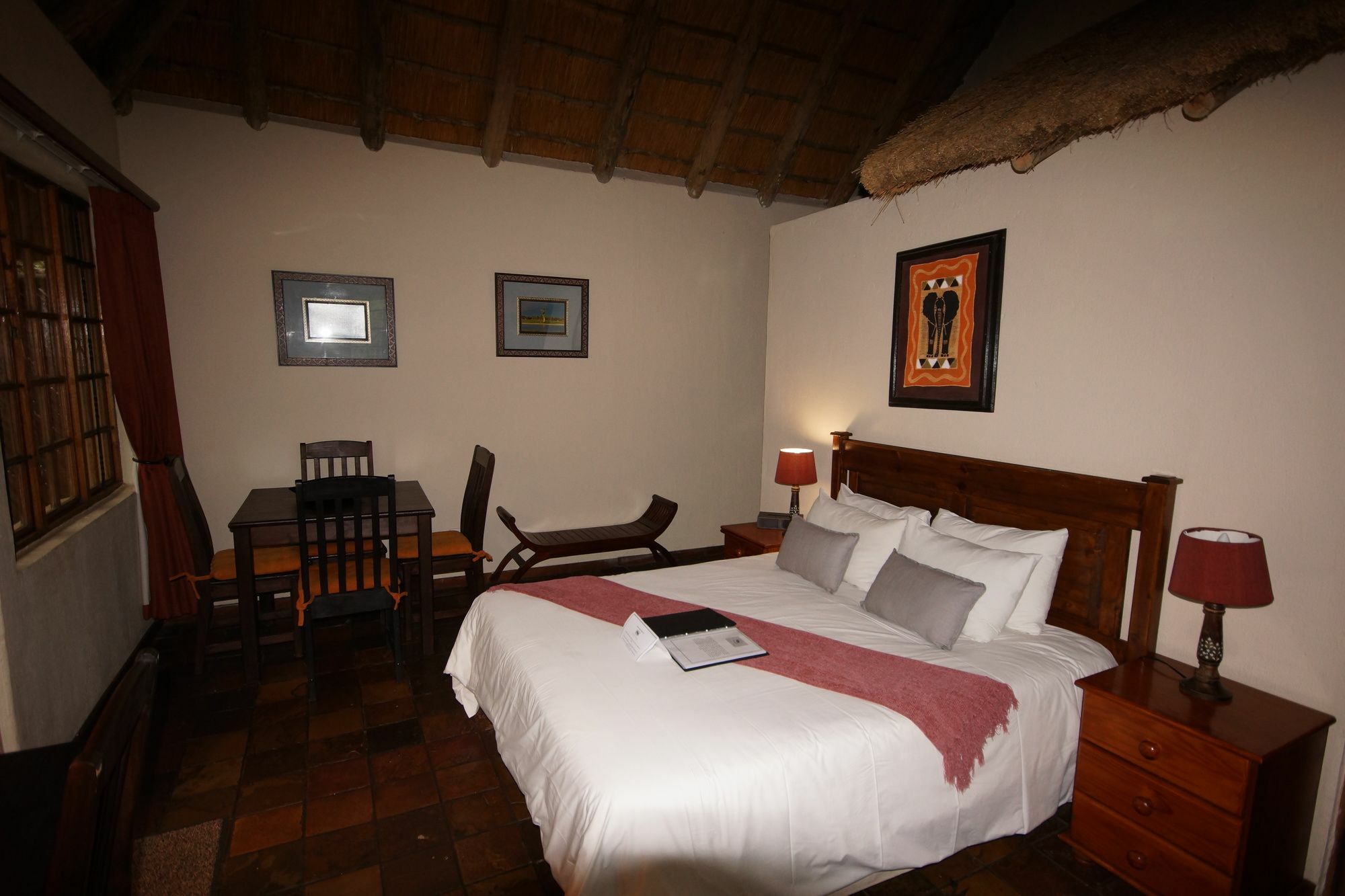 Crocodile Kruger Safari Lodge Marloth Park Dış mekan fotoğraf
